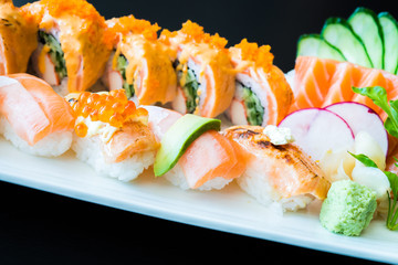 Salmon sushi