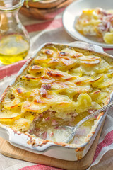Potato gratin with bacon and cheese
