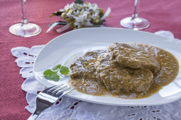 steaks with sweet wine sauce