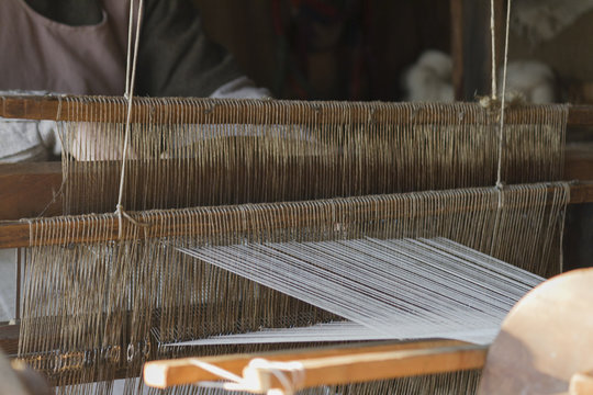 old loom weaving