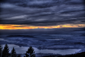 Sunset over horizon, Varese
