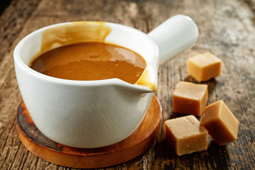 sweet caramel sauce