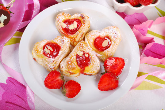 heart shaped puff pastry cookies for valentines