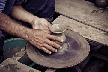 creating an earthen jar on the circle