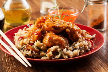 Fried chicken with rice and sweet and sour sauce