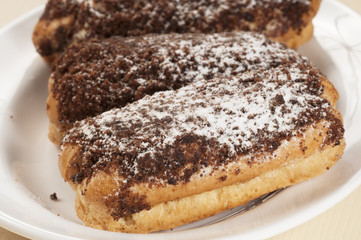 Eclairs with chocolate chips