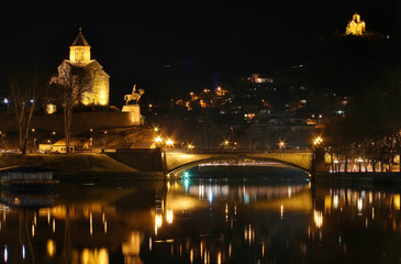 The Metekhi Church on the bank of the Kura River © tonya86