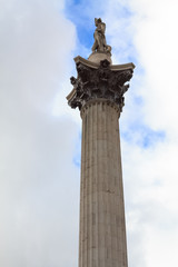 Fototapeta na wymiar Column with the statue of Admiral Nelson in London