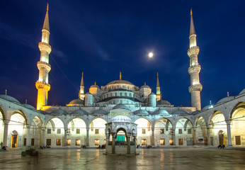 Blue Mosque at night, Istanbul, Turkey