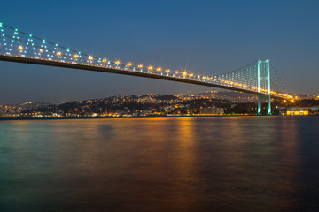 Fototapeta na wymiar Bosphorus Bridge at night