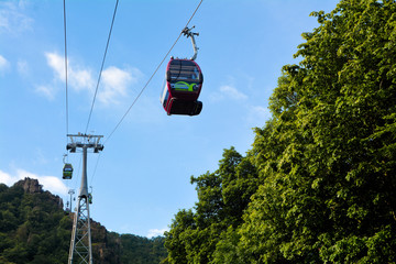 Schwebebahn