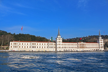 Naklejka premium Kuleli military high school, Bosphorus, Istanbul, Turkey
