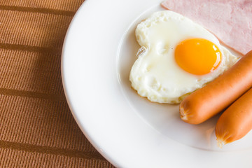 Breakfast style sausage and egg with ham
