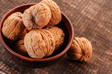 Kernels of walnuts