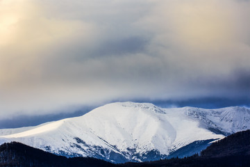 Fototapeta na wymiar Beautiful scenery winter snow covered mountain