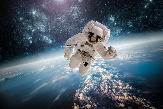 Fototapeta Astronauta kosmos Elementy tego zdjęcia dostarczone przez NASA.