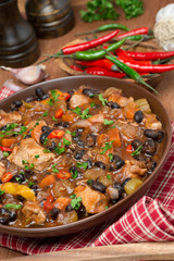 chili with black beans, chicken and vegetables