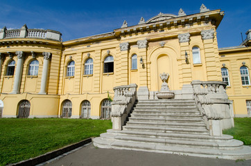 Fototapeta premium Szechenyi bath in Budapest City park, Hungary