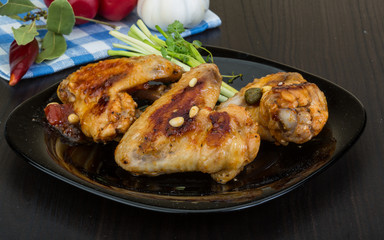 Roasted chicken wings