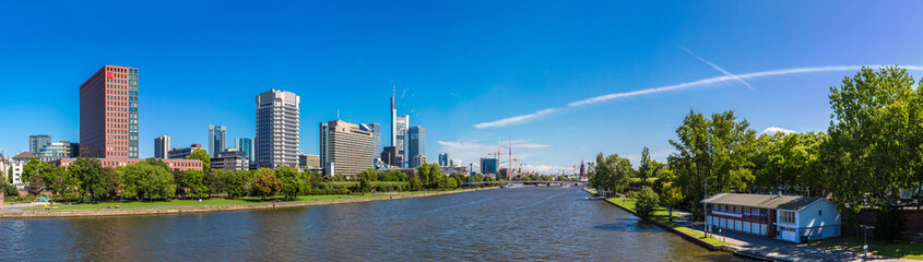 Obraz premium Ginancial district in Frankfurt
