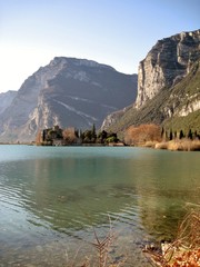 Castel Toblino e il suo lago