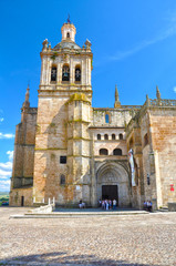 Fototapeta na wymiar Catedral de Coria, Cáceres, gótico, plateresco, barroco