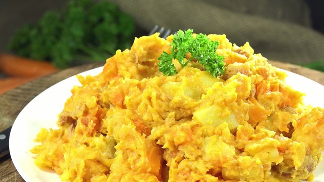 Carrot Stew (not loopable 4K footage)