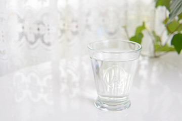 グラスに入った水