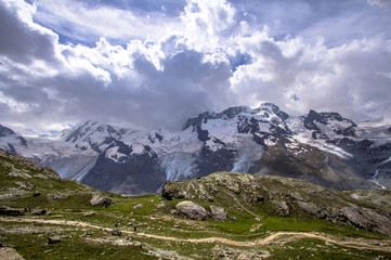 Fototapeta na wymiar Matterhorn massif, Alps in Switzerland