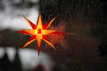 Beleuchteter Weihnachtsstern