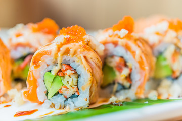 Salmon sushi roll