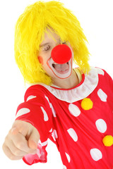 Clown schreit und zeigt mit Zeigefinger