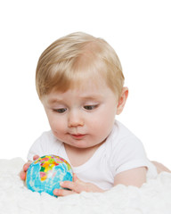 Fototapeta na wymiar Baby with globe.