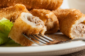 Croquettes with meat and beetroot soup