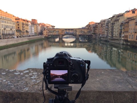taking pictures in Firenze, Tuscany, Italy