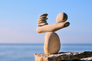 Balancing of stones