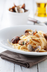 Italian traditional pasta spaghetti alle vongole,