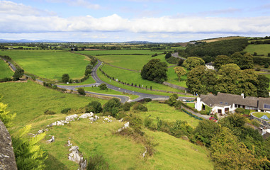 Fototapeta na wymiar City of Cashel in Ireland.