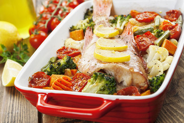 Roasted fish with vegetables