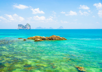 Fototapeta premium Green Pinnacle Nature And Nobody