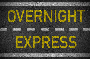 Asphalt mit Overnight Express