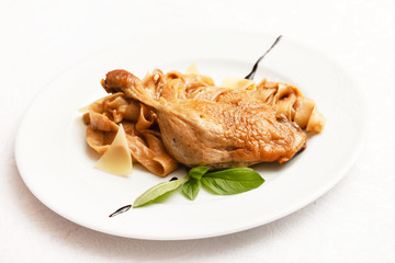noodle with chicken leg
