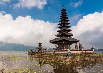 Fototapeta na wymiar Pura Ulun Danu temple on a lake Bratan, Bali, Indonesia