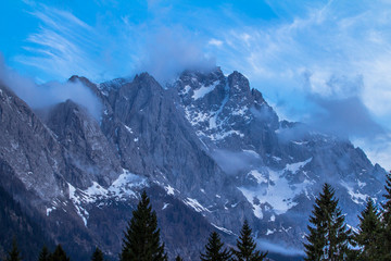 Fototapeta na wymiar View of the German and Austrian Alps