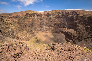 Fototapeta na wymiar The crater of Mount Vesuvius near Naples, Italy