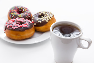 Kaffee und Donuts