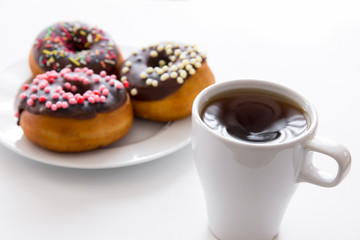 Kaffee und Donuts