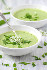 Bärlauch-Suppe