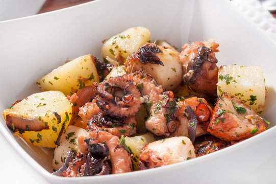Polpo cotto in insalata