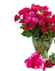 bunch of  fresh mauve roses